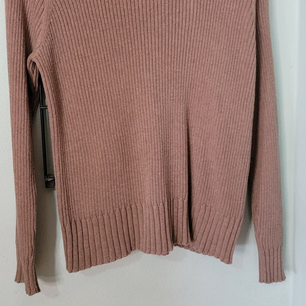 Brown 🤎️ Ribbed Turtleneck Sweater - Size: XL - Sonoma